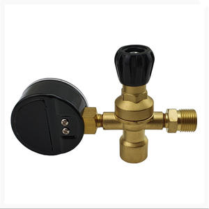 Régulateur de bouteille de gaz en laiton jetable pour les applications ARGON/CO2 dans l'industrie - Product Image 1