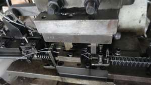 Máquina OEM para fabricar clips de remache, resortes de colchón, sujetador de muebles M46 M45 M65 M66, Clips Hartco, máquina para fabricar clips de colchón - Product Image 2