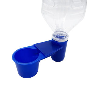 Hoogwaardige milieuvriendelijke plastic drinkbak voor vogels, duiven en kippen, automatisch, ZF ZF-88, voor gebruik binnen en buiten. - Product Image 2
