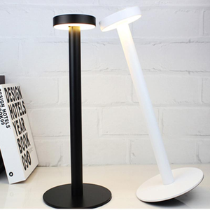 Lámpara de mesa moderna de lujo con puerto de carga <span class=keywords><strong>Usb</strong></span>, recargable, <span class=keywords><strong>Led</strong></span>, decorativa para restaurante - Product Image 1