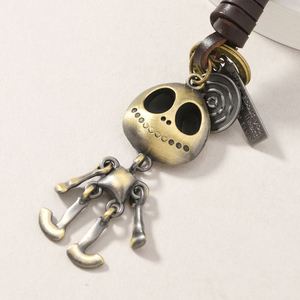 Llavero de metal con robot móvil, colgante de herramientas de aleación y cuero tejido vintage, regalo personalizado creativo - Product Image 4