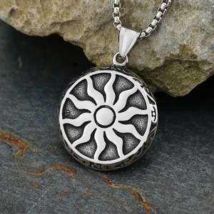 Collar con colgante de sol yunnique, acero inoxidable, diseño geométrico para hombre, joyería de moda, cadena de 60cm - Product Image 3