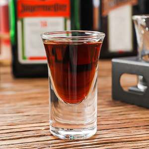 Juego de Vasos Jagger Cup y Vasos de Chupito B52 - Copas de Vino Clásicas con Asa, Materiales de Aluminio y PP para Bar y Fiestas - Product Image 4