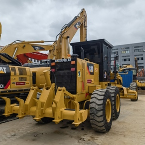 รถไล่ระดับประถมแมวมือสอง CAT140H รถเกรดใช้แล้วสำหรับวิศวกรรมโยธา - Product Image 5