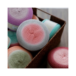 Novità 2024: Set Maglione, Sciarpa e Cappello per Neonati in Filato Magico 100% Cotone Tinto in Filo per Lavoro a Maglia e Tessitura - Product Image 5