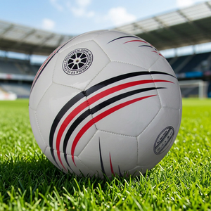Balón de Fútbol Blanco con Rayas Rojas y Negras, Talla 5, Balón de Entrenamiento Resistente, Hecho en Pakistán - Product Image 2