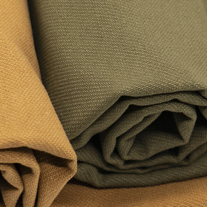 ผ้าทวิลล์ดริลล์ทอจากผ้าฝ้ายคอมแพคสปัน 32S ซักทราย สีกากี สำหรับทำเสื้อผ้า - Product Image 1