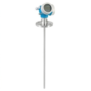 Jauge de niveau radar à ondes guidées High E+H FMP52 certifiée SIL3 pour la mesure continue - Product Image 1