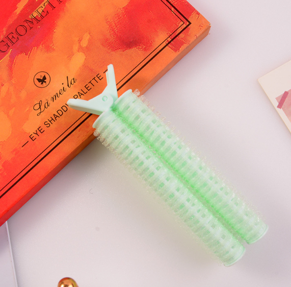 สีเขียว