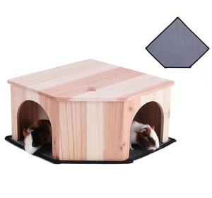 Nascondiglio Angolare in Legno Personalizzato per Porcellini d'India, Cincillà, Ratti, Ricci con Tappetino Assorbente, Accessori per Porcellini d'India - Product Image 1