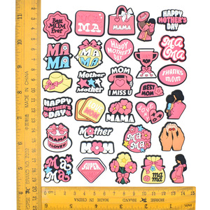 Adornos Personalizados para Zapatos del Día <span class=keywords><strong>de</strong></span> <span class=keywords><strong>la</strong></span> Madre con Corazón Rosa y Letras <span class=keywords><strong>de</strong></span> Mamá, Dulces Broches para Zapatos, Regalos y Decoraciones para <span class=keywords><strong>la</strong></span> Mejor Mamá - Product Image 3