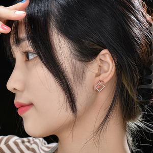 Pendientes Largos <span class=keywords><strong>de</strong></span> Plata <span class=keywords><strong>de</strong></span> Ley Chapados en Oro Rosa YILUN con Circonita Cúbica - Diseño Geométrico, Elegantes <span class=keywords><strong>para</strong></span> Mujer, Aniversario - Product Image 5