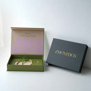 Boîte de rangement cadeau magnétique en papier rigide fantaisie avec ruban, logo personnalisé en gros, épuisé - Product Image 1
