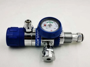 Regulador de Oxígeno de Latón de 0-25L con Entrada G5/8, Conector Francés y Borde Redondeado para Uso Hospitalario, Presión de Salida de 50 psi - Product Image 2