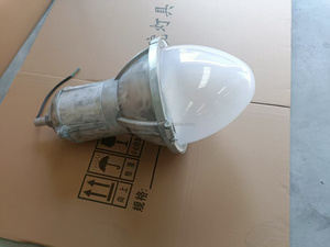 Lanterne de Jardin Vintage à Fixation sur Poteau, Luminaire Extérieur 60W pour Cour, Type Gland, Éclairage de Rue, Garantie 5 Ans, Article Intelligent - Product Image 1