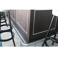 Mobilier commercial personnalisé de style moderne Cuisine en bois pour restaurant Comptoir de bar à café Comptoir de bar à vin en forme de L