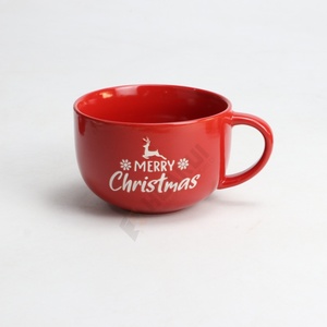 OEM tùy chỉnh giáng sinh lễ hội màu đỏ 24oz súp gốm <span class=keywords><strong>Mug</strong></span> với xử lý cá nhân Xmas sứ bisque cup Set - Product Image 4