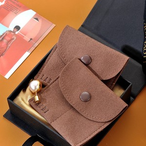 Bolsa de Joyería de Microfibra con Compartimentos Separados para Pendientes, Diseño Nuevo, Logotipo Personalizado en Relieve, Bolsa de Regalo para Joyería - Product Image 1
