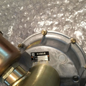 Pièce compatible Liugong CLG862 862H : Booster, Pompe de surpression d'air, Pompe de frein 13C0546 - Product Image 2
