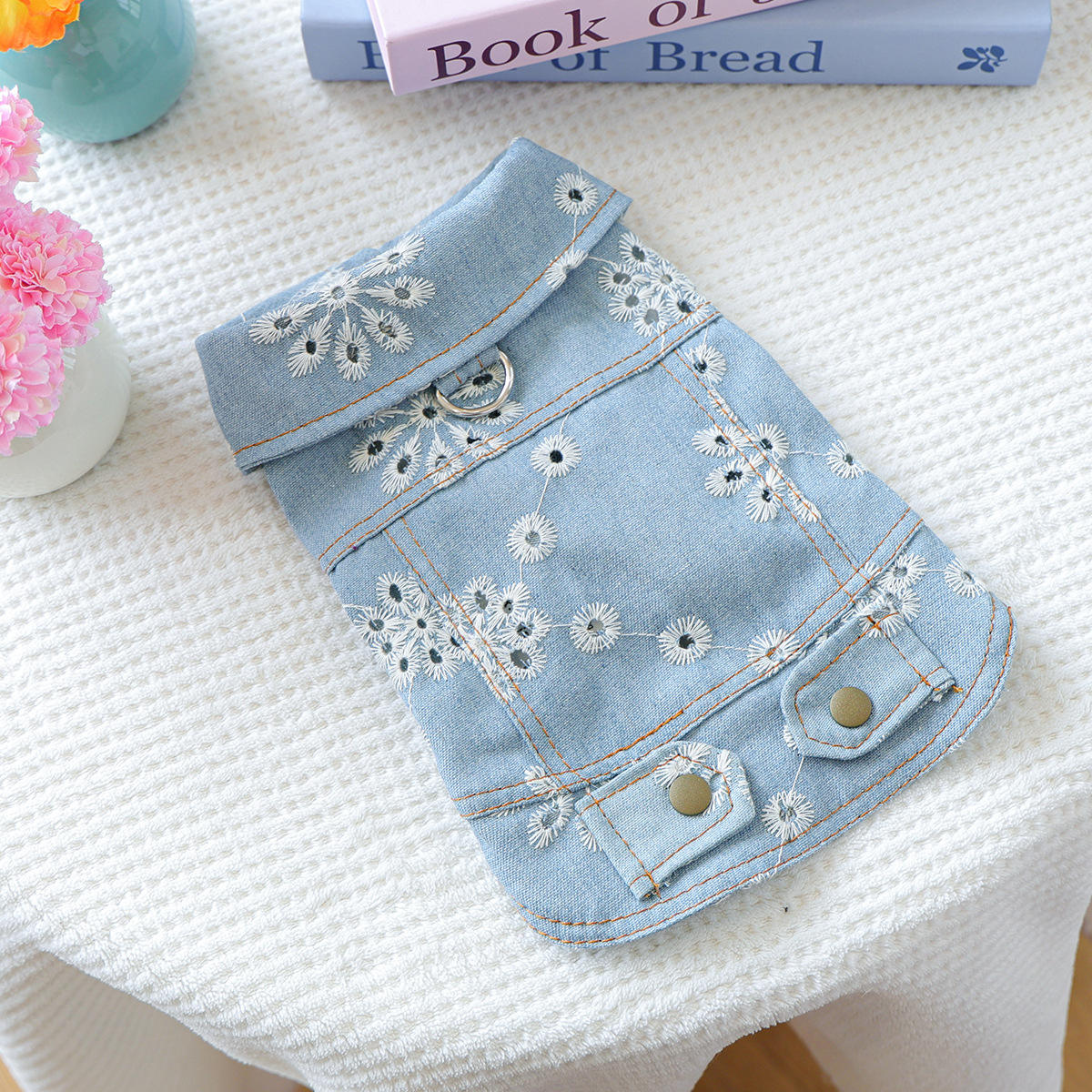 Veste en jean brodée