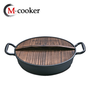 Cucina moderna da 12 pollici in ghisa profonda vaschetta per <span class=keywords><strong>Pizza</strong></span> con fondo piatto e coperchio in legno pentole per la cottura di pizze - Product Image 2