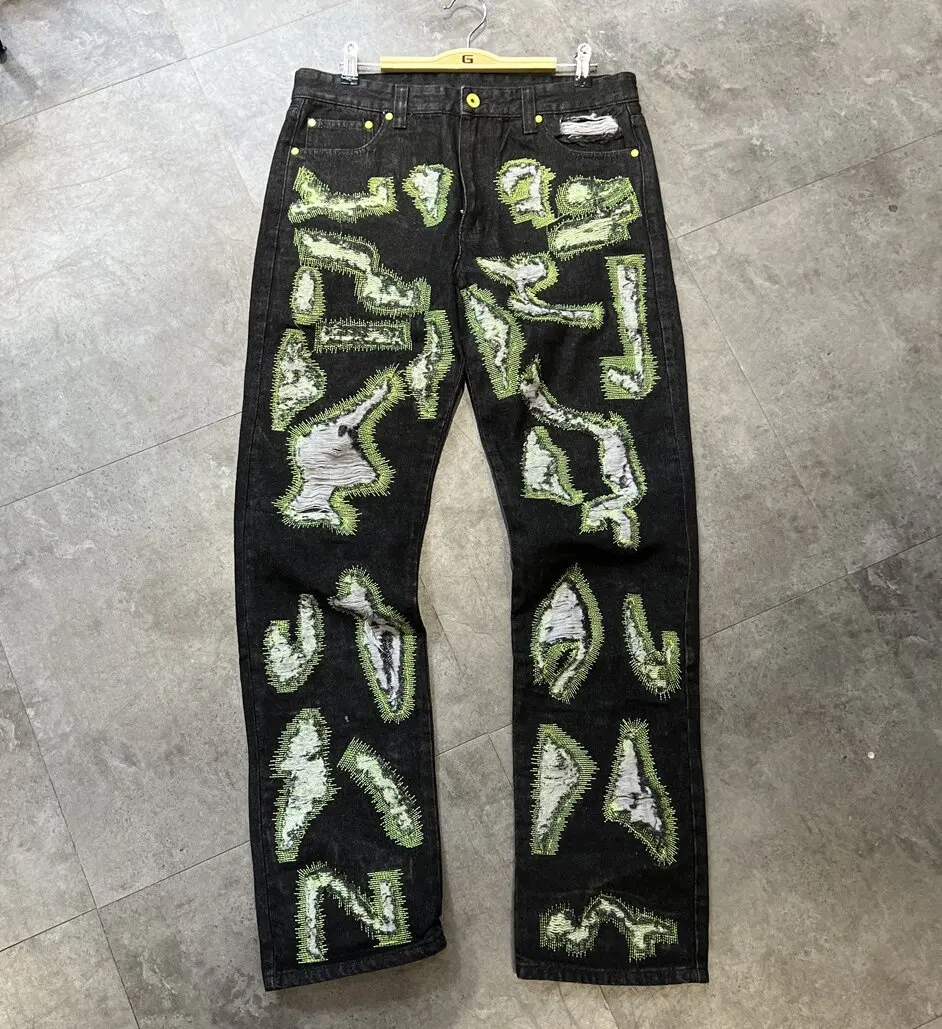 Custom Streetstyle Slim Jeans Distressed Embroidered Patch Black Washed Baggy Jeans Cotton Denim Pants