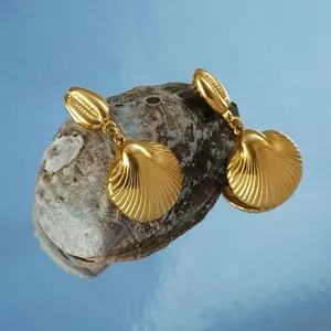 18K gold waterproof stainless steel Hawaiian style shell pendant jewelry earrings for women