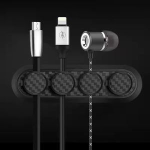 Organisateur de vente chaude pour chargeur avec base pour support de garde de fil Automobile <span class=keywords><strong>enrouleur</strong></span> de câble USB Flexible - Product Image 3