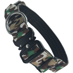 Collier tactique camouflage pour chien avec poignée, collier en nylon robuste rembourré et doux avec boucle en métal pour grands chiens - Product Image 1