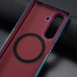 Étui de téléphone magnétique VAWI en fibre de carbone de luxe pour <span class=keywords><strong>Samsung</strong></span> Z Fold 8 7 6 <span class=keywords><strong>5</strong></span>, recharge sans fil, ultra fin, coque antichoc en PC - Product Image 2