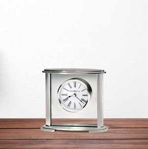 Horloge créative en cristal avec logo personnalisé Décoration de maison et de bureau - Product Image 1