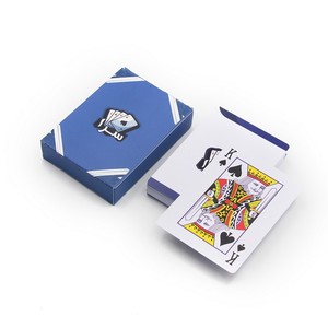 Biểu Tượng Tùy Chỉnh Thiết Kế Tuck Hộp Singe Sàn 54 <span class=keywords><strong>32</strong></span> Thẻ 100% PVC Nhựa Không Thấm Nước Poker Baloot Thẻ Nhựa - Product Image 3