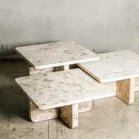 Table d'angle en marbre et bois massif, meuble de salon en pierre naturelle, design moderne, style bohème, hauteur basse, forme carrée, bordure legging