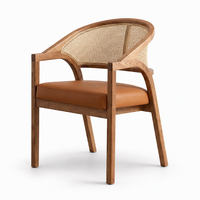 Fauteuil en bois avec dossier en cannage, accoudoirs en bois massif et assise en mousse haute densité, chaise moderne minimaliste couleur beige