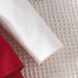 Vente en gros d'usine : Robe de princesse pour bébés filles, à manches longues, avec broderie motif 'Love', style mode et charmant, idéale pour les fêtes - Product Image 4