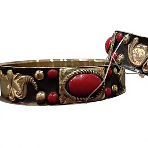 Joyería de Moda de Estilo Moderno para Mujer, Conjunto de Brazaletes de Latón con Brillo Atemporal, Hechos a Mano y Ajustables - Product Image 1