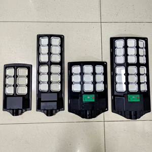 Lampadaire solaire 450W LED Silicium monocristallin IP67 Montage mural ABS Certifié CE RoHS Angle de faisceau 120° Télécommande Garantie 2 ans - Product Image 1