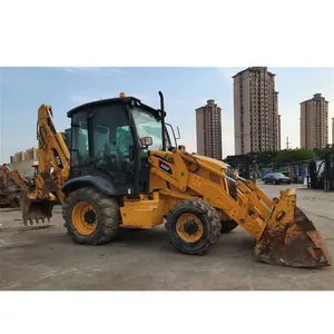 Tracteur caterpillar Cat 420F d'occasion avec seau de chargement Frontal et seau de creusement à l'arrière