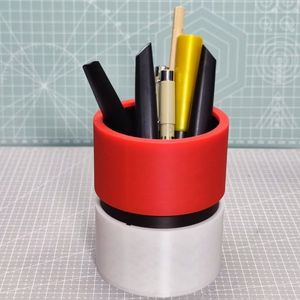 Cartone animato Anime Pokemoned Poke Ball da tavolo portapenne carino modello camera da letto decorazione Desktop giocattoli regalo