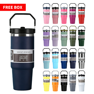 แก้วน้ำสแตนเลสสองชั้นเคลือบผง ขนาด 20 ออนซ์ 30 ออนซ์ พร้อมหลอดและหูจับ สำหรับเครื่องดื่มร้อนและเย็น ขายส่ง - Product Image 1