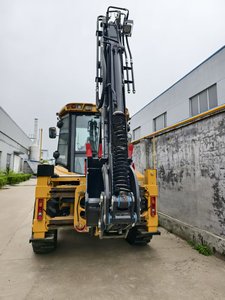 Nouvelle pelle rétrocaveuse JCB 3CX 4CX 4x4 avec bras d'extension, chargeur frontal, chargeuse sur pneus, moteur Cummins, godet de 1 m³, moment de charge élevé, Japon - Product Image 3