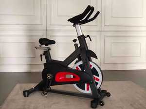 Vélo de spinning à résistance magnétique, entraînement par chaîne silencieux, siège réglable, poignées revêtues par immersion, capacité de 150 kg, salle de sport à domicile - Product Image 5