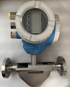 Débitmètre Coriolis Endress+Hauser Promass 80E 83E économique / Multivariable / Série E Legacy / Tube double compact / C Flow - Product Image 5