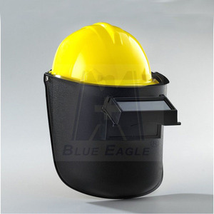 Máscara de Soldadura Blue Eagle 6PA2, Diseño Abatible Negro para Protección en Soldadura - Product Image 2