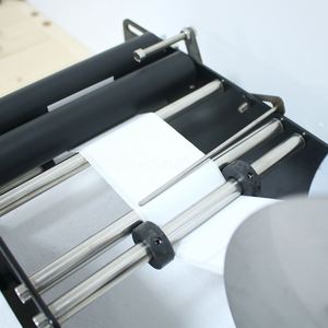 Household Manual Labeling Machine Commercial Use Small Round Bottle <b>Label</b> Applicator Hand-cranked Simple Adhesive <b>Label</b> <b>Maker</b> - Product Image 6