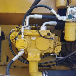 รถขุดมือสองสภาพดี นำเข้าจากจีน ขนาด 20 ตัน รถขุด CAT มือสอง รุ่น 320D สำหรับงานวิศวกรรม - Product Image 6