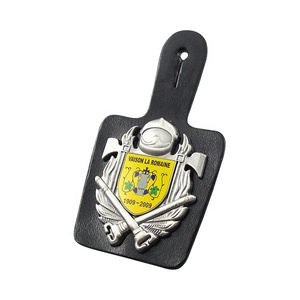 Móc Chìa Khóa Da Trơn Móc Chìa Khóa Xe Hơi Có Huy Hiệu Kim Loại - Product Image 4