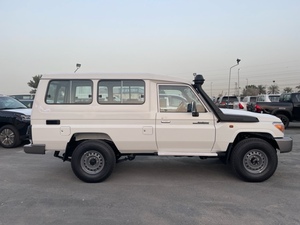 Гладкий и надежный Подержанный TOYOTA <span class=keywords><strong>LANDCRUISER</strong></span> 4.5L <span class=keywords><strong>78</strong></span> внедорожник 2022 3 двери - Product Image 3