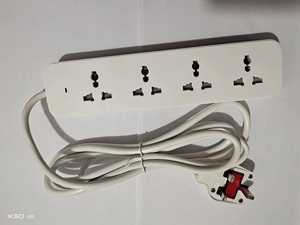 AGUX 1005 5-fach Steckdosenleiste mit 3-Meter-Kupferkabel, UK-Standard, kindersicher, Mehrfachstecker, elektrische Verlängerungssteckdosen, SDK 16A - Product Image 2
