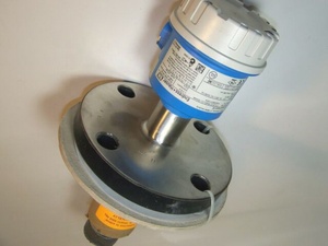 Interruptor de Nivel Vibratorio Liquiphant FTL51C de Endress+Hauser, Serie FMP55, FMI51, FMP52, en Stock - Product Image 4
